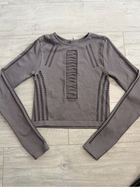 Garage B. DY Grey Ribbed Ladder-Cutout Cropped Long-Sleeve Top